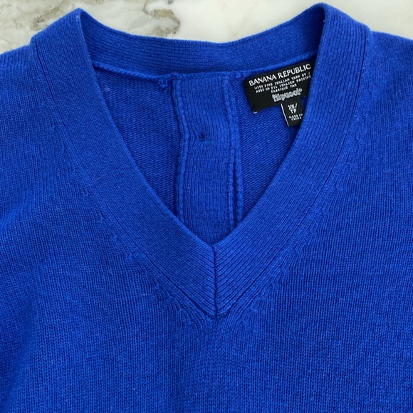 Banana Republic with fine Italian yarn by Filipucci in cirulean blue size xs - Picture 4 of 6